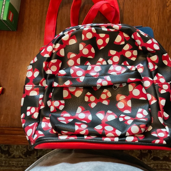 Leather Mini Mouse  backpack & key chain 9 1/2 depth x 10 inches across - Picture 1 of 10
